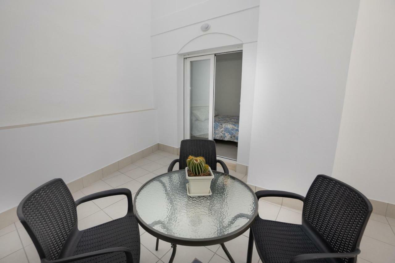 Apartamentos Mombasa 1 Planta Nerja Exterior foto
